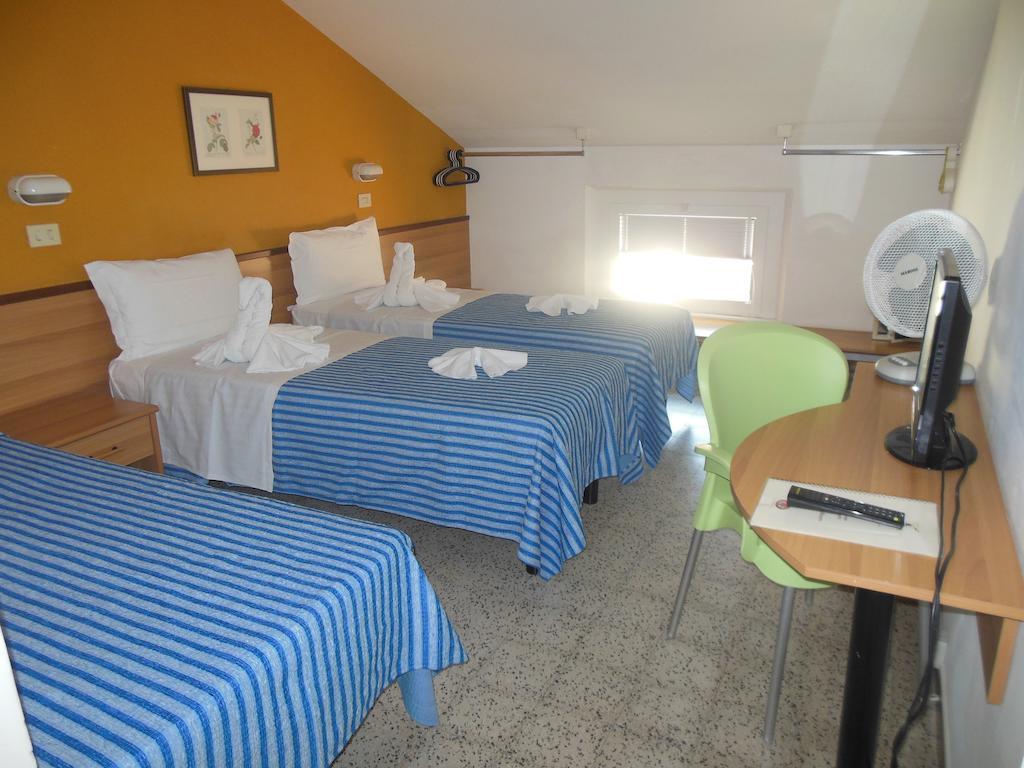 Hotel Edy Rimini Exterior foto