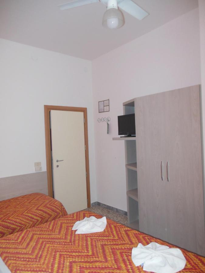 Hotel Edy Rimini Exterior foto
